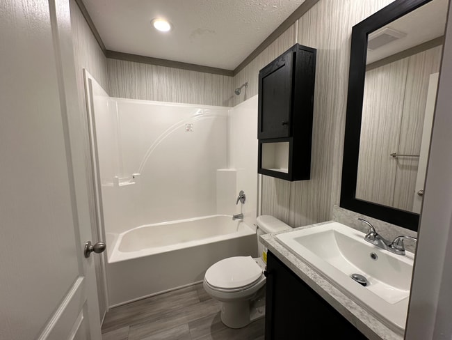 Photo - 5491 Minuteman Cir