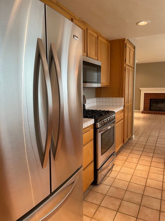Photo - 4 bedroom 3 full bath Windsor Home!