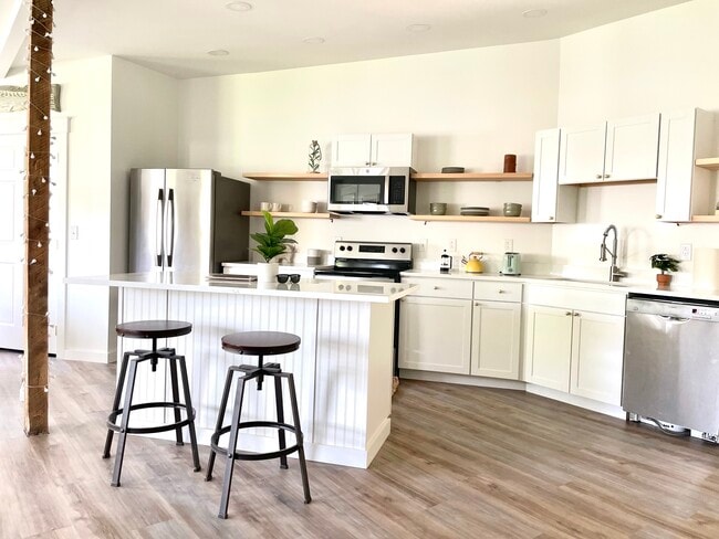 Photo - 17 Page St Unit 1