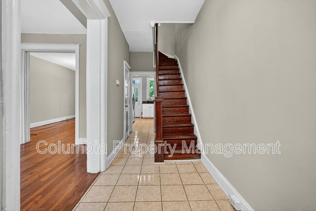 Photo - 3523 Warder St NW