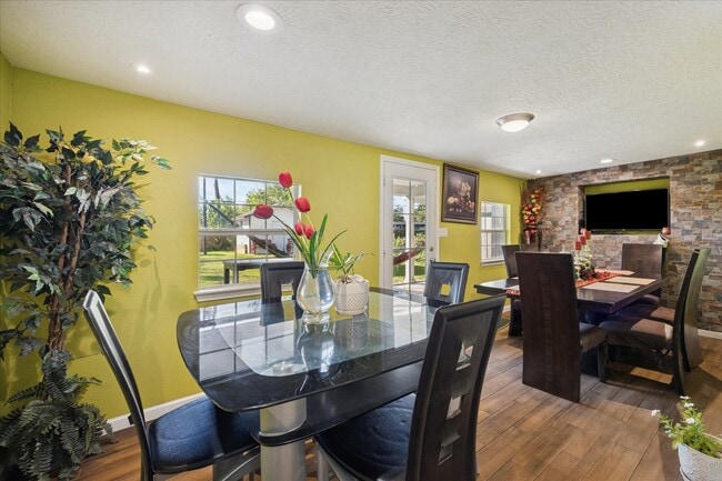 Photo - 3714 Ramsey Dr