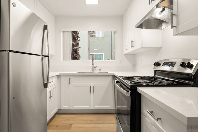 Building Photo - Terre at Mollison