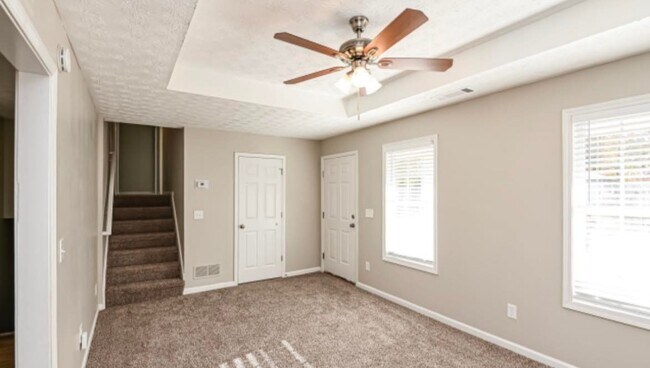 Photo - 344 Mary Alice Dr