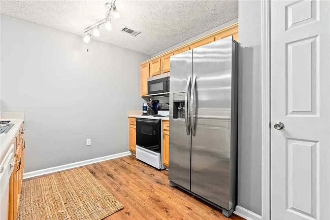 Photo - 1385 S Donahue Dr Unit 2104