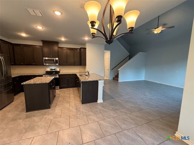 Photo - 382 Susie Dr