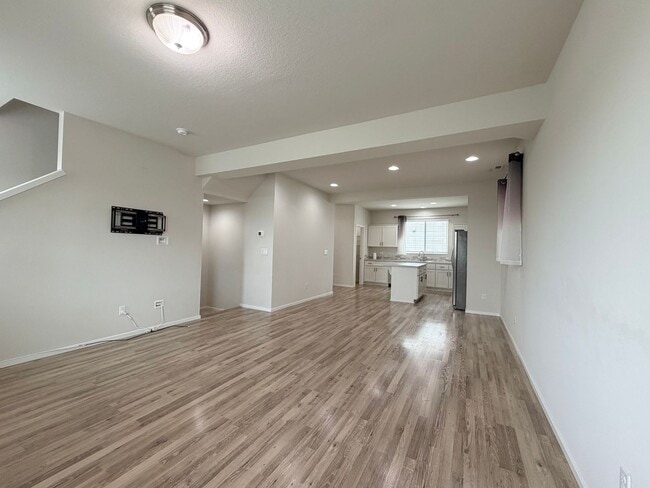 Photo - 17363 NW Shackelford Rd