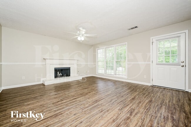 Photo - 55 Cinnamon Fern Cir