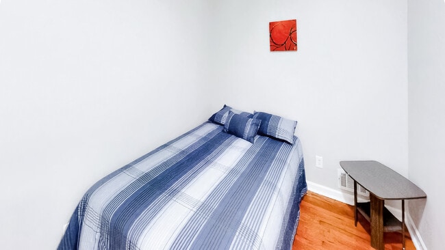 Photo - 276 Bromack Dr SE