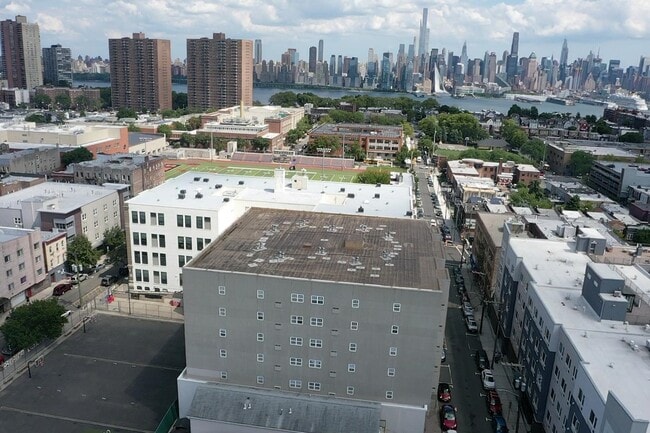 Photo - 318 54th St Unit 5B