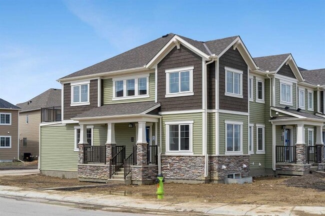 Building Photo - 114 Cityspring Gate NE