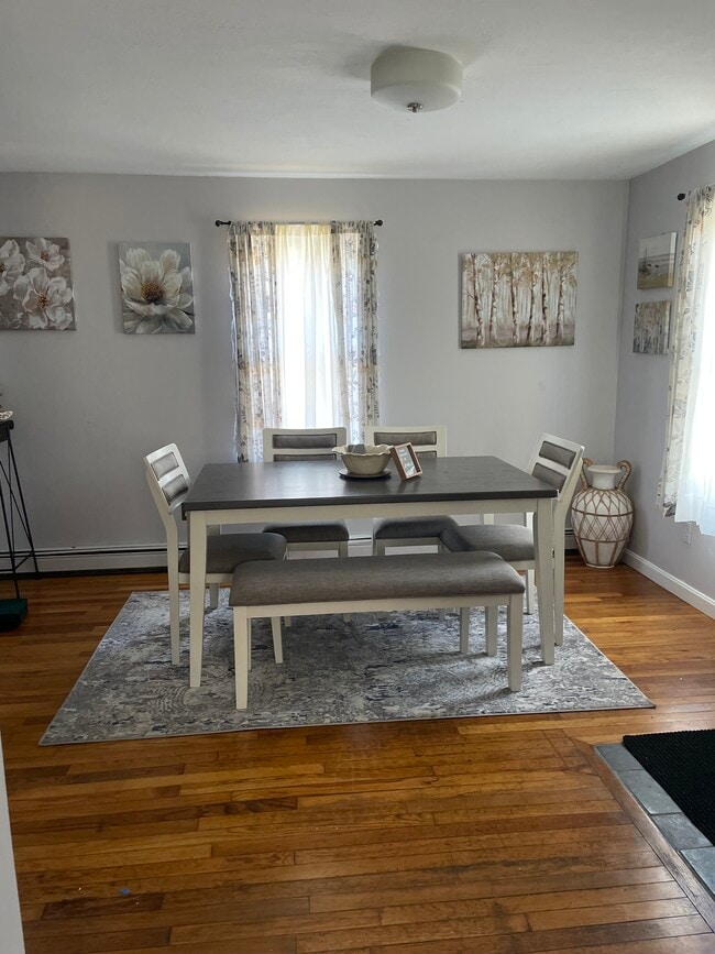 Photo - 185 Monhegan Rd Unit Main house