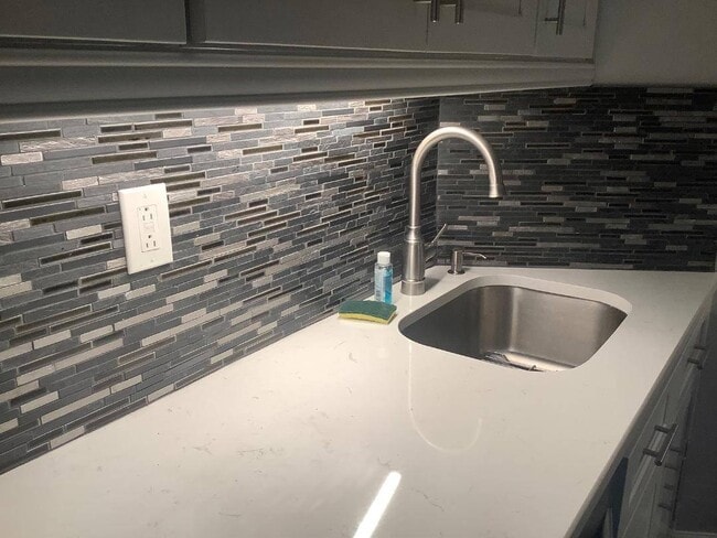 Photo - 2 Bay Club Dr Unit PHR