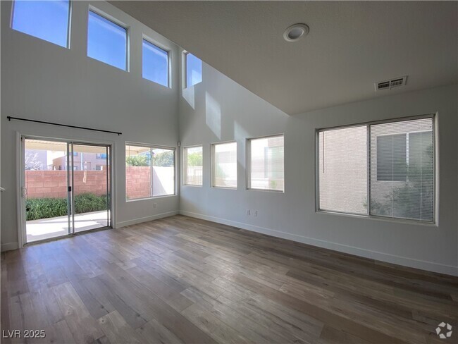 Building Photo - 5301 Valencia Crest Ave Rental
