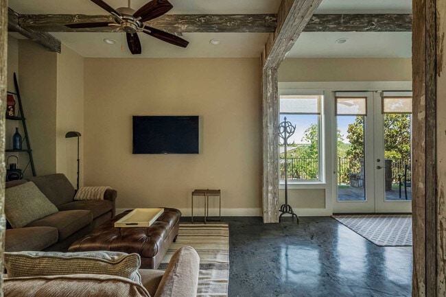 Photo - 2208 Sea Biscuit Cove Unidad ID1272396P