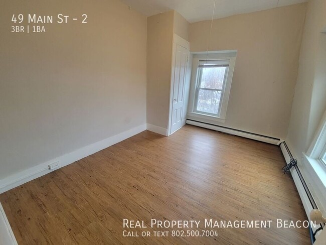 Photo - 49 Main St Unidad 2