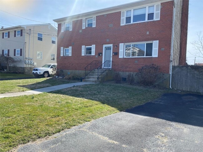 Building Photo - 40 Yacht Club Rd Rental