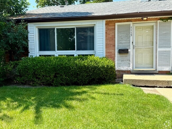 Building Photo - 1115 Shermer Rd Rental