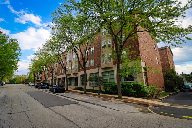 Photo - 57 E Hattendorf Ave