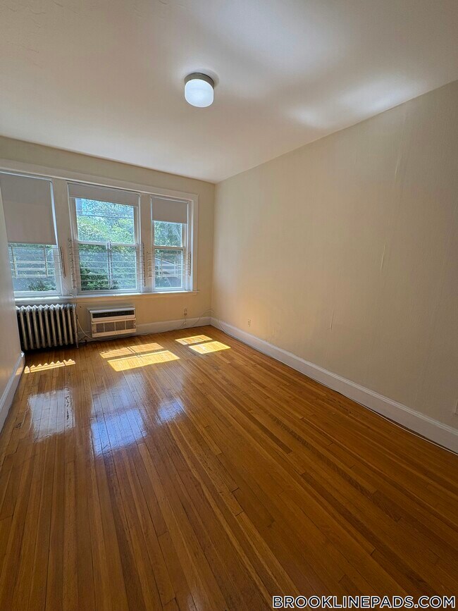 Photo - 33 Lancaster Terrace Unit 106