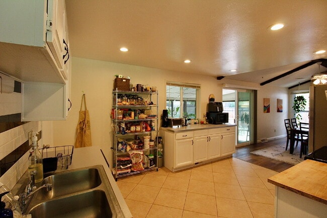 Photo - 1405 Abilene Dr