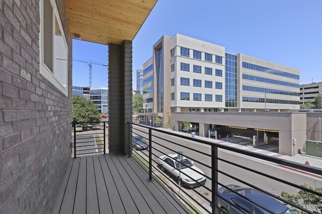 Photo - 3531-3539 S Pennsylvania St