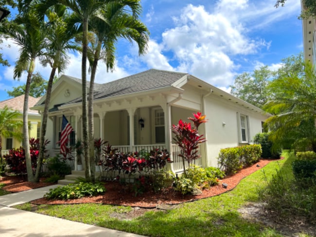 Photo - 148 Newcastle Dr