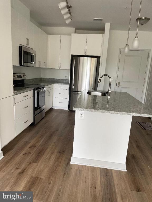10755 Fairgrounds Dr Unit 112
