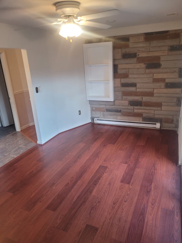 Photo - 10926 Riverview Rd