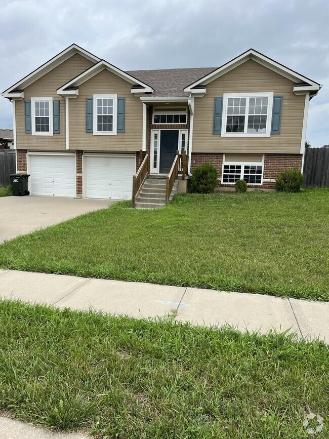 Building Photo - 1507 Emerald Way Rental