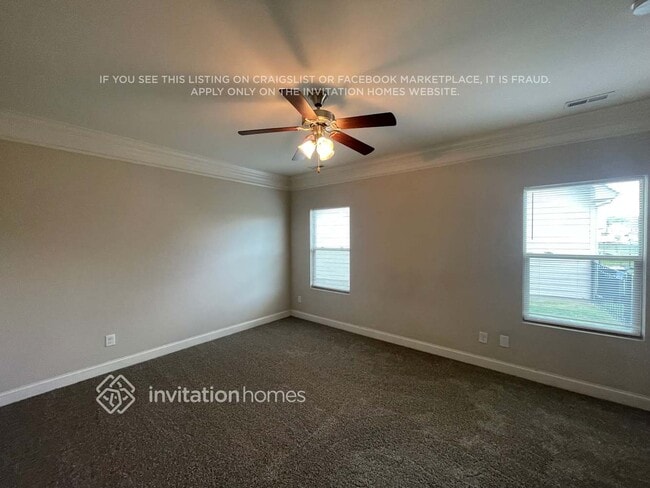 828 Richardson Wy