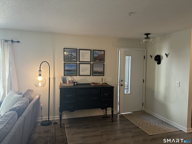 Photo - 10 Sugar Maple Ln Unit 10