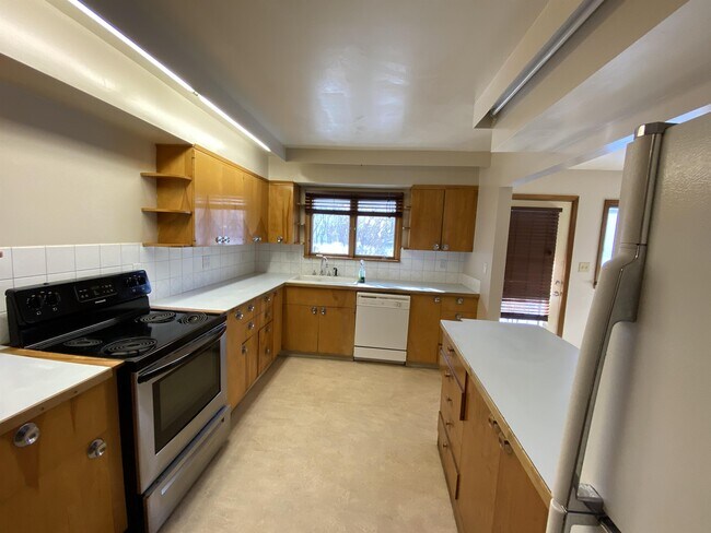 Photo - 710 S 3rd Ave