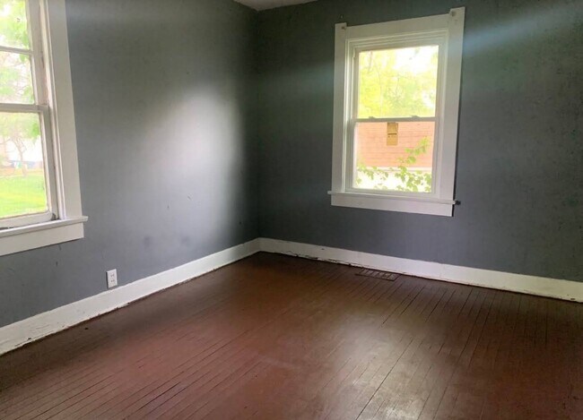 Photo - 328 N 18th St