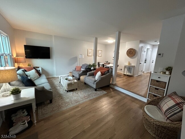 Photo - 149 Riva Dr Apartment