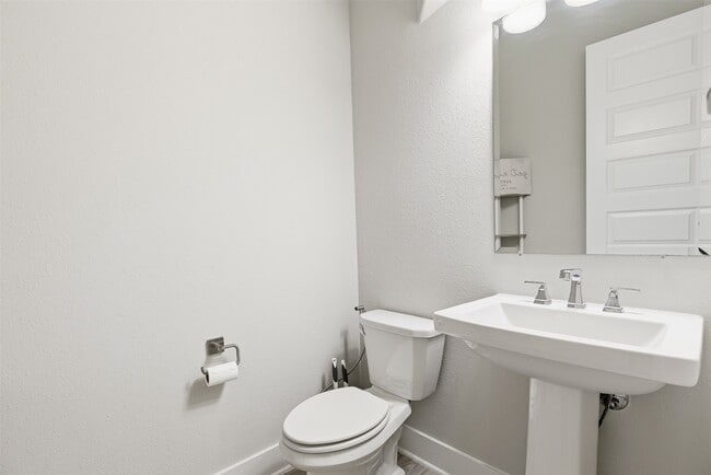 Photo - 417 Ripple Edge Ct