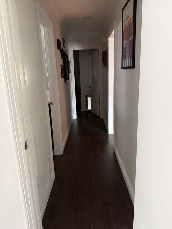 Photo - 2008 E Stearns Ave