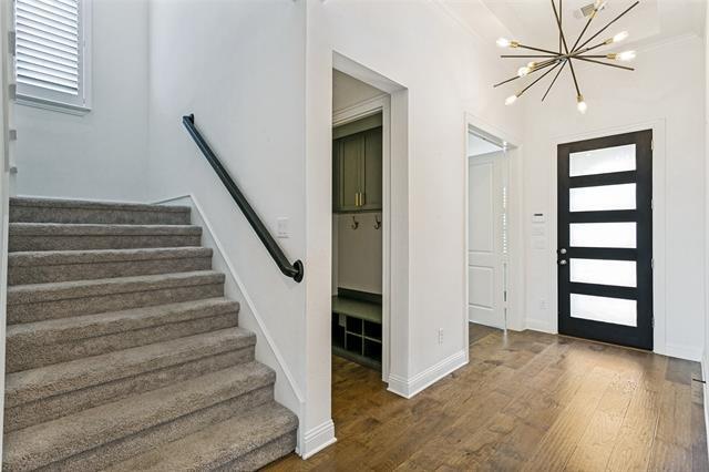 Photo - 1508 Larson Ln