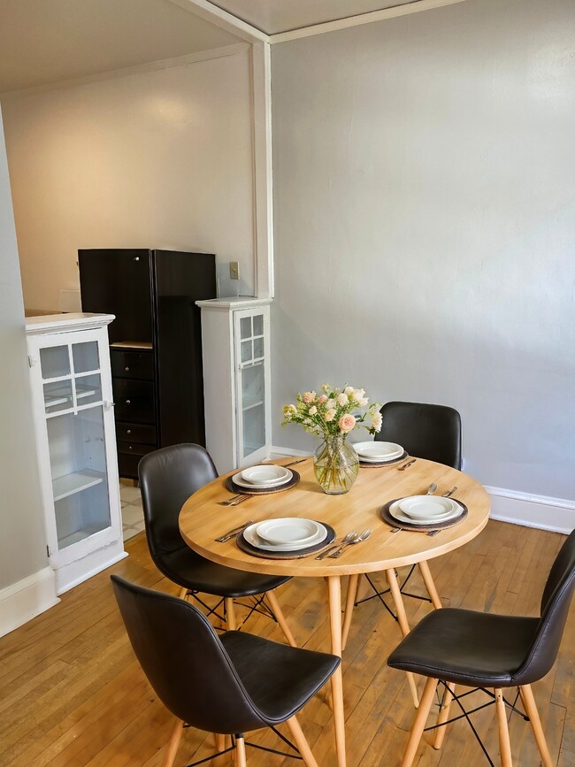 Photo - 3129 Aldrich