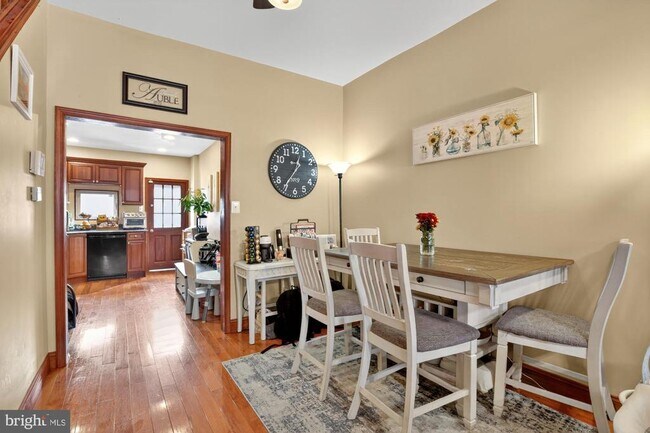 Photo - 818 Belgrade St