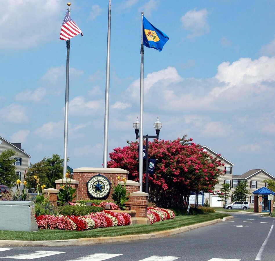 First floor condo in Villages of Five Points - First floor condo in Villages of Five Points