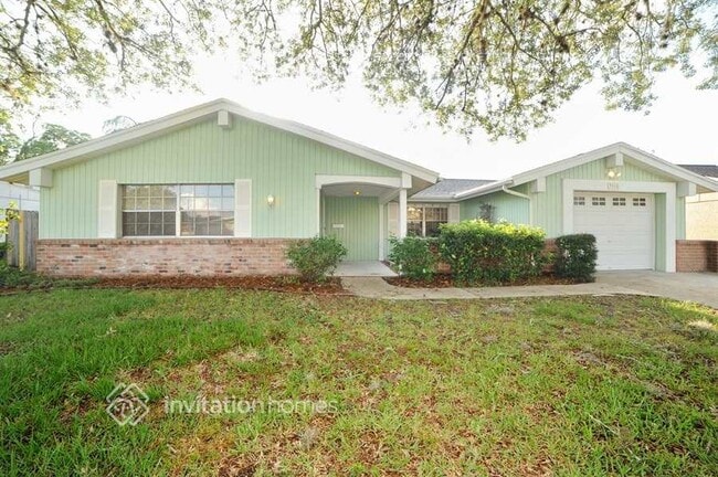 Building Photo - 3910 Glissade Dr