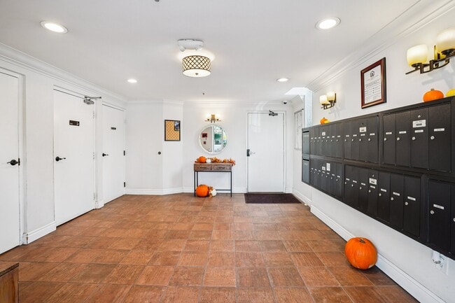 Photo - Camarillo Sunshine Apartments