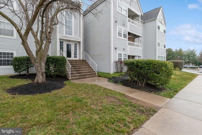 Building Photo - 8573 Falls Run Rd Unit E Rental