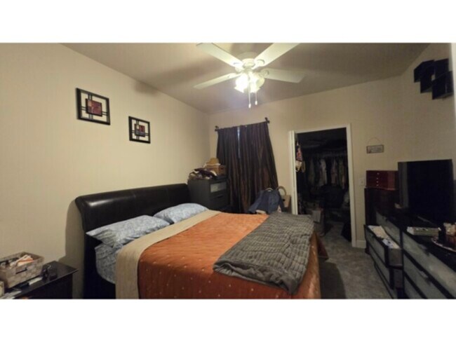 Photo - 1 bedroom 1 bathroom condo w/DEN