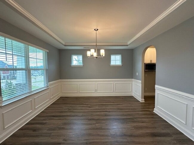 Photo - Spacious 4-Bedroom Home with Designer Fini...