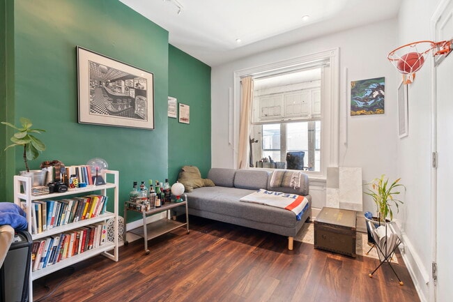 Living Room 2 - 779 N 27th St Unit 1