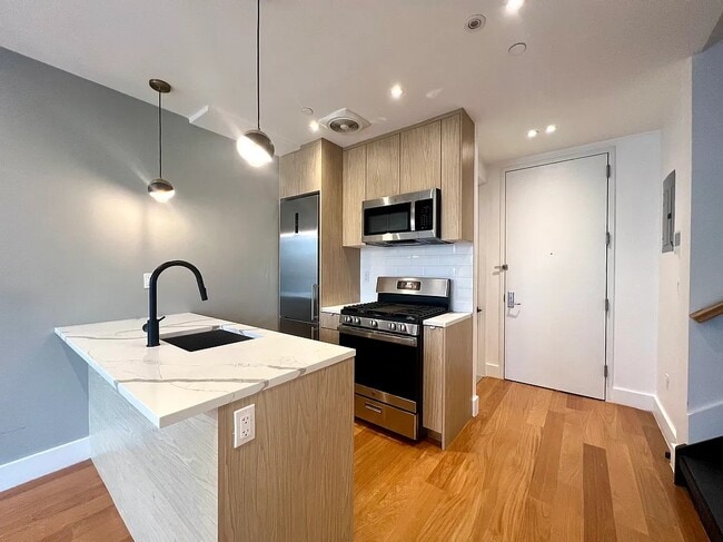 Photo - 22 Rogers Ave