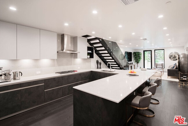 Photo - 724 Croft Ave Unidad 108