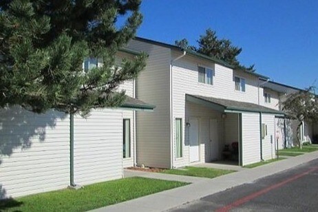 Richlin Townhouses - Richlin Townhouses