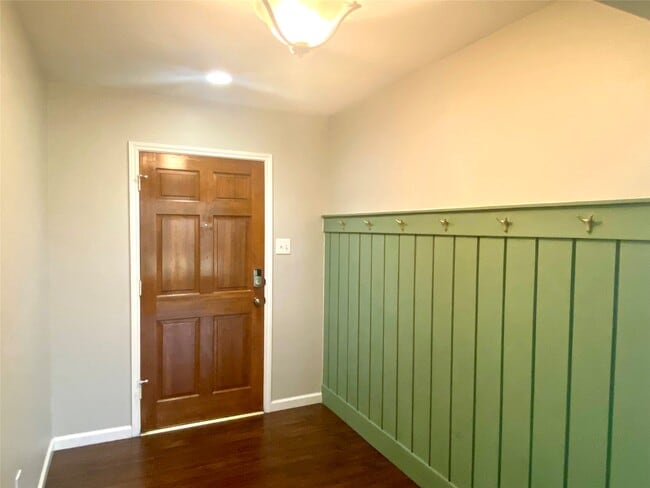 Photo - 303 Desert Willow Ct